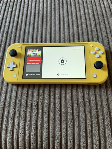 Nintendo switch lite yellow - nintendo,