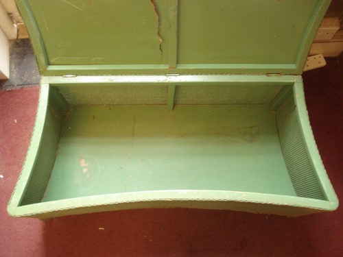Vintage blanket box - blanket, box,