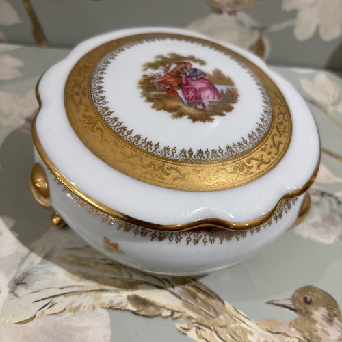 Vintage reine limoges - la,