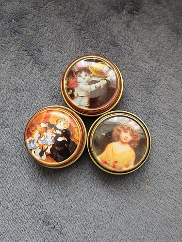 Mini snuff box - snuff,