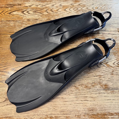 Hollis scuba diving fins - scuba,