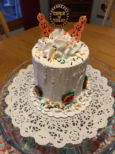 Fake handmade halloween cake - fake,