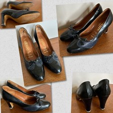 Vintage Size 4 1/2 Norvic Navy Blue Bow Leather Shoes