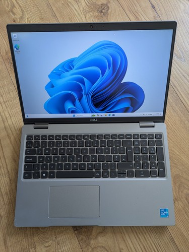 Dell latitude 5520 - 5520, core