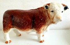 LARGE CERAMIC HEREFORD BULL ORNAMENT