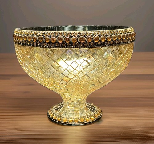 Large mosaic footed - 8",