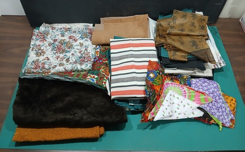 Vintage sewing quilt fabric - sewing,
