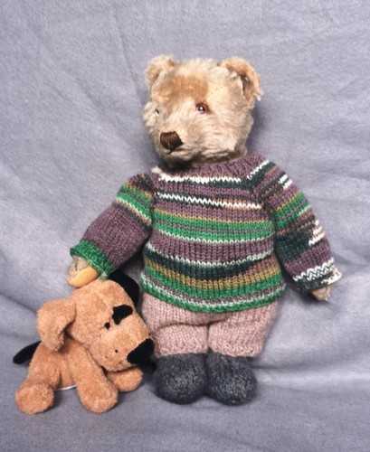Hand knitted teddy - hand,