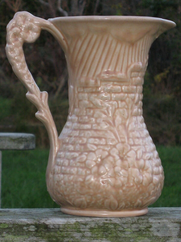 Arthur wood garden wall jug - arthur,