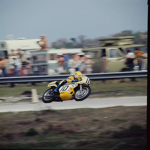 Race winner and - team, yamaha