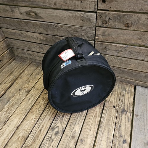 Protection racket 11 - racket, x