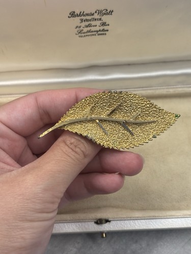 Vintage sphinx brooch gold - brooch,