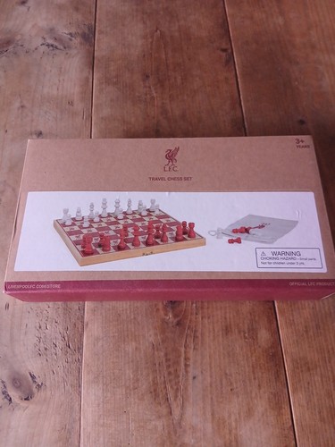 Liverpool travel chess set - fc,