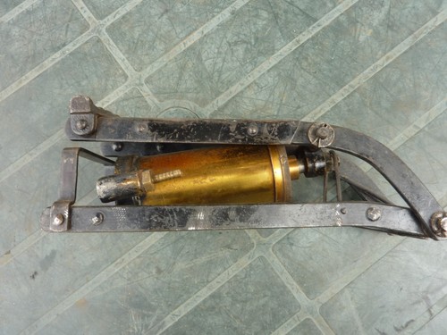 Vintage tyre foot - vintage,