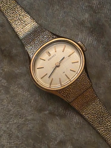 Vintage mechanical seiko watch