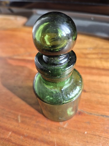 Antique mackenzie smelling - dr,