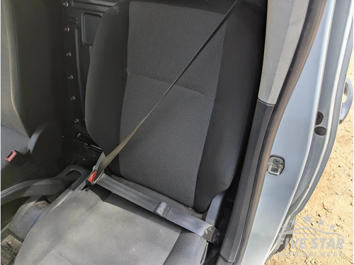 Peugeot partner front seat - peugeot,