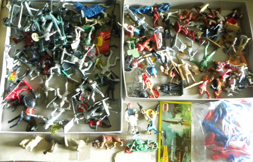 Vintage plastic toy - toy, soldiers