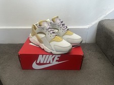 Nike Air Huarache - Sail Doll