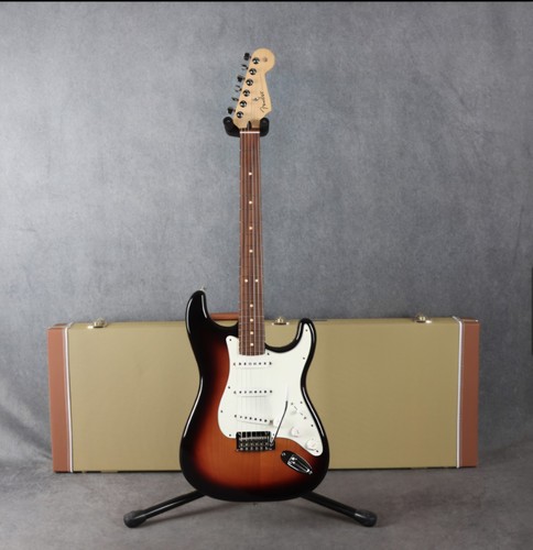 Fender player series - fender,