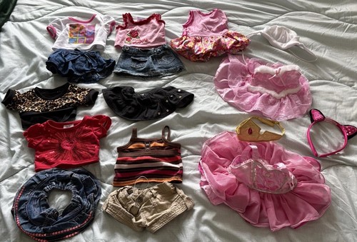 Build bear clothes bundle - a,