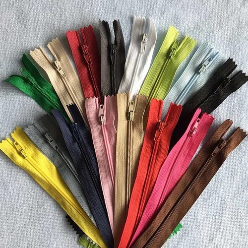 Invisible nylon zip zips - invisible,