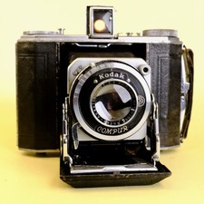 nice vintage Kodak Duo 620  folding  roll film camera, Serviced Lens & Shutter