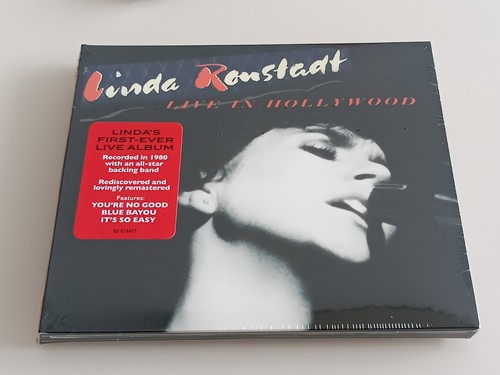 Live hollywood linda - by,