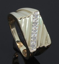 9 Carat Yellow Gold Gents Diamond Set Ring Size N (80.25.576)