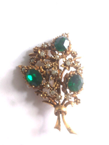 Vintage signed jewelcraft - signed,