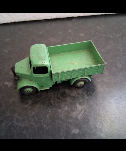 Dinky 411 bedford truck - dinky,