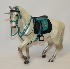 Handmade leather suede saddle