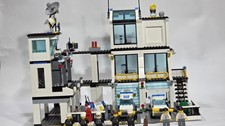 LEGO CITY: Police Headquarters