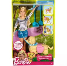 BARBIE • Walk & Potty Pup Doll Puppy and Accessories • DWJ68
