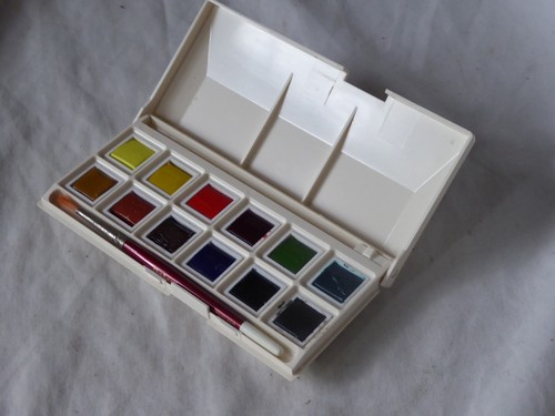 Rowney watercolour travel - watercolour,