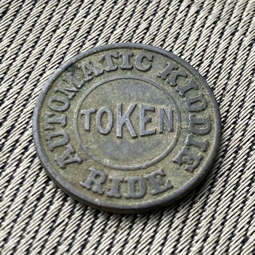 Automatic kiddie ride - kiddie, token