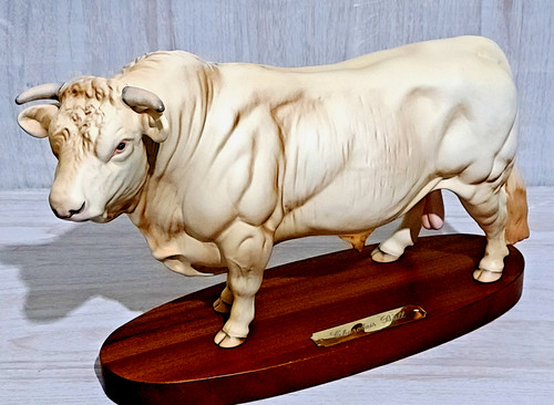 Royal doulton charolais bull - royal,