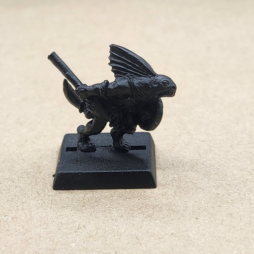Skink with javelin lizardmen - skink,