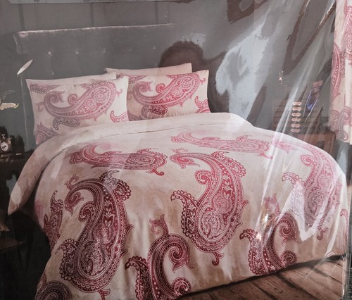 King size paisley design - size,