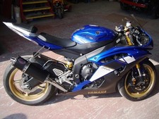 Yamaha YZF600 R6 2006-2017 Hi Level Black round ROAD LEGAL/RACE Exhaust + Hanger