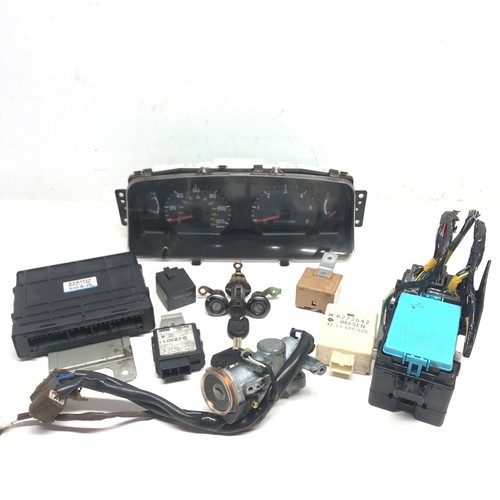 Mitsubishi shogun sport mk1 - mitsubishi,