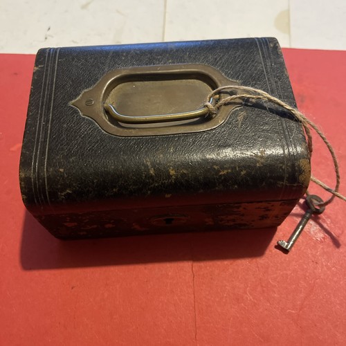 Antique jewellery wood box - antique,