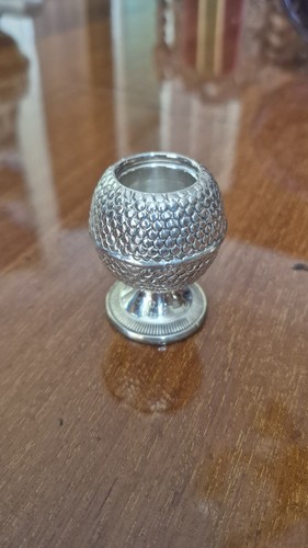 Silver golf ball match holder - match,