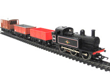 HORNBY "OO" GAUGE R052 BR JINTY CLASS 3F TANK LOCOMOTIVE + 2 Wagons & Brake Van