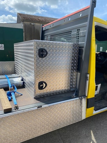 Tipper utility toolbox truck - toolbox,