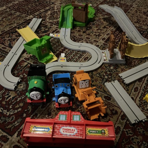 Thomas friends trackmaster - thomas,