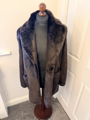 Reiss atelier faux - fur, alba