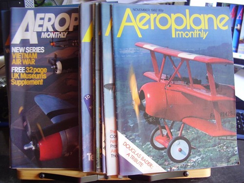 Job lot aeroplane - x, 13