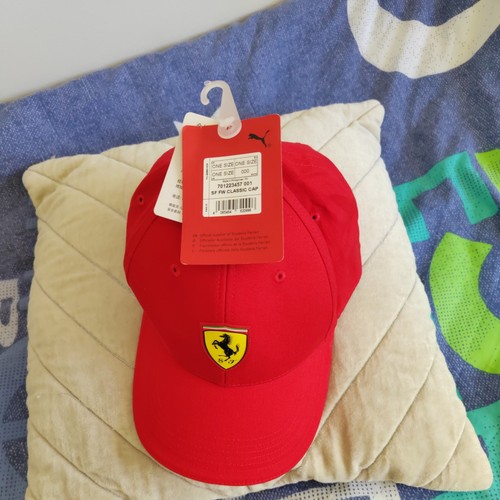 Bnwt ferrari classic - ferrari, cap