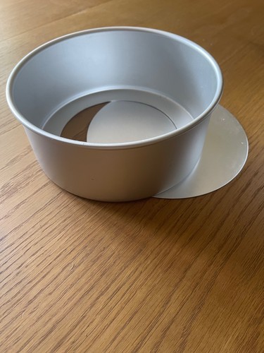 Silverwood cake tins 3 - 7", 3"